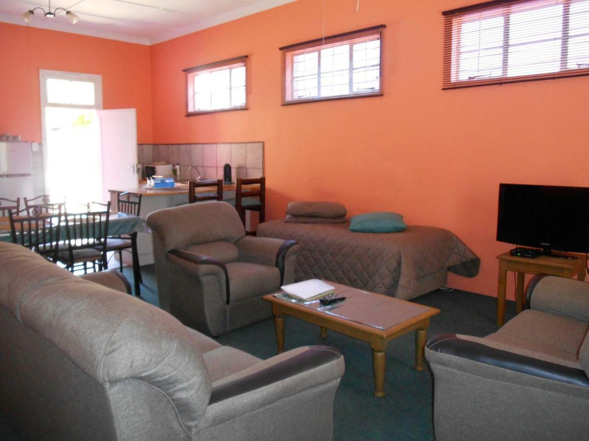 Obesa Lodge กราฟฟ์-เรเน็ต ภายนอก รูปภาพ